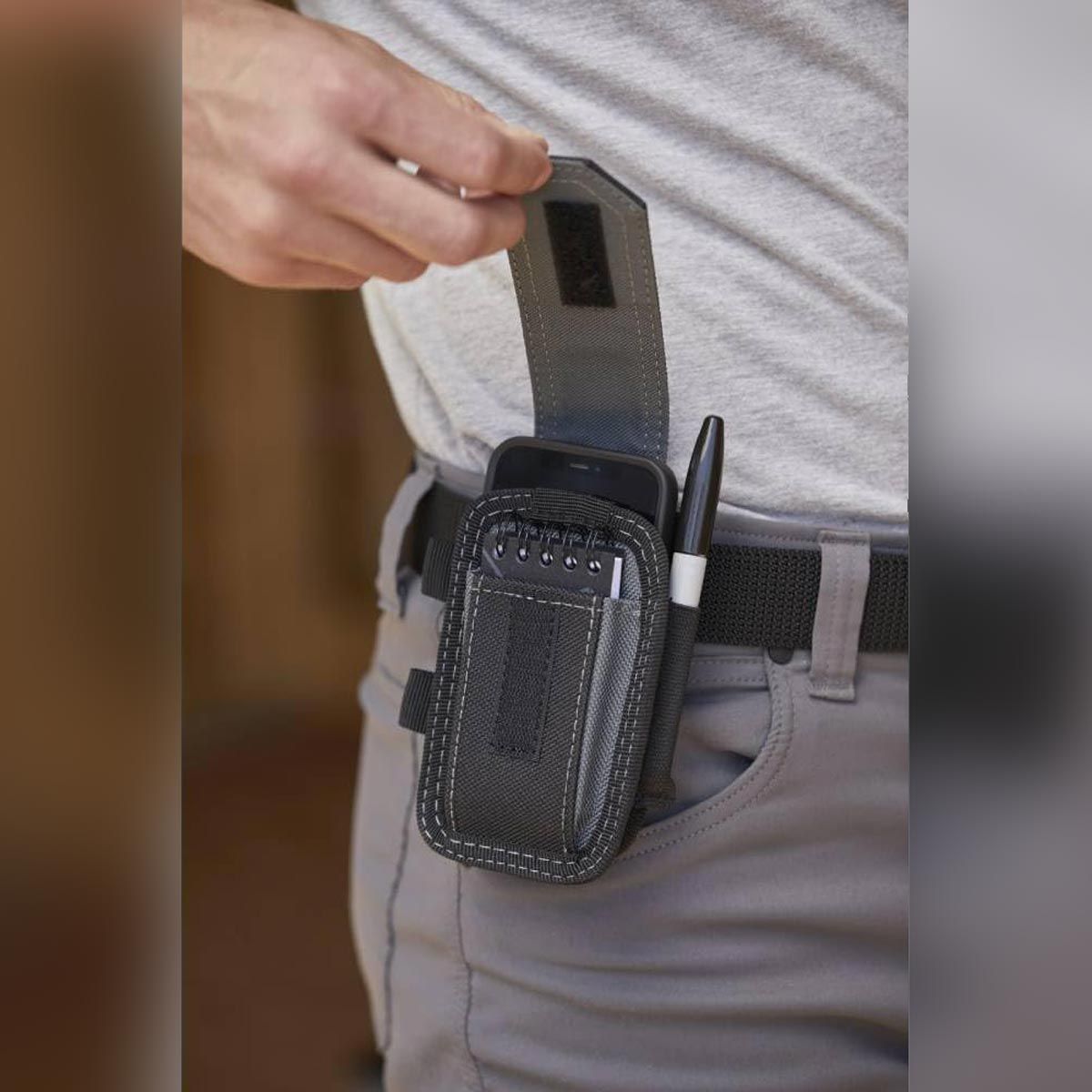 FUNDA PARA SMART PHONE CON BOLSILLOS PARA LAPICES TB-33C TOUGHBUILT