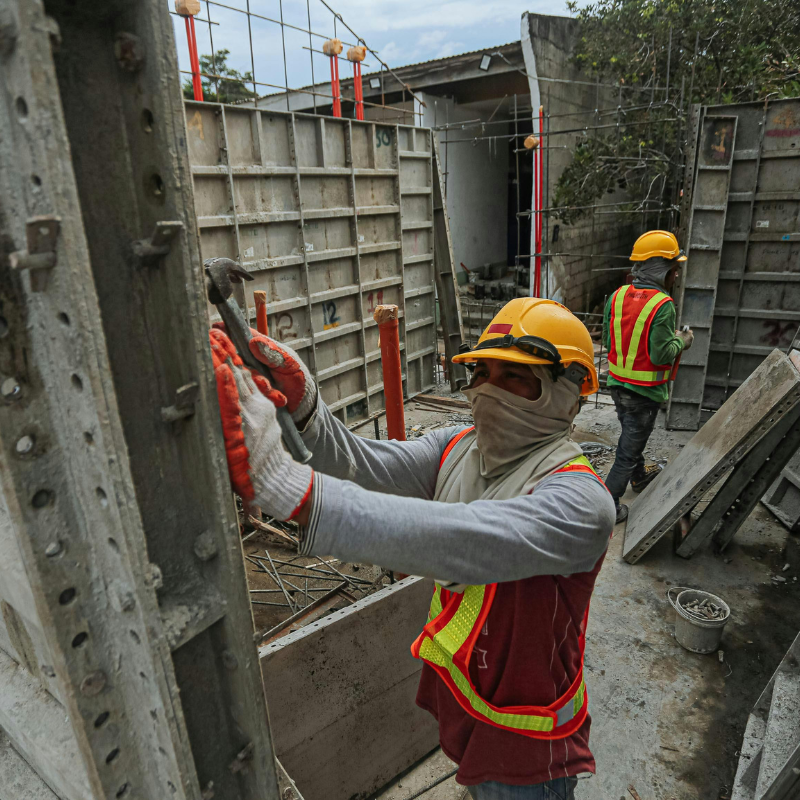 CONSTRUCCIÓN